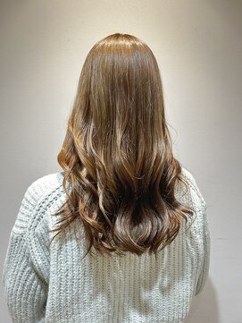 アース 元住吉店(EARTH) 20代30代◎冬の透明感パーマ×ロング韓国風くびれ