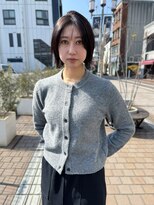 アンバー(Amber) 【Amber asami】伸ばしかけヘアの切りっぱなしボブ