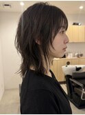 riko｜オフィスでも浮かないミディアムウルフ