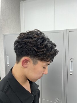 アッシュ 洋光台店(Ash) ★フェザーショート/フェザーパーマ