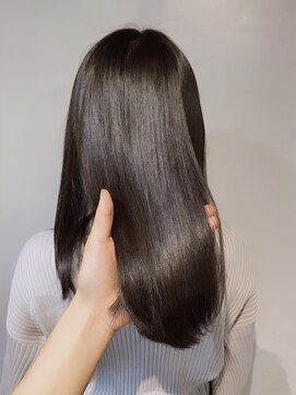 トッカ ヘアアンドトリートメント 大宮店(tocca) 地毛風ストレート