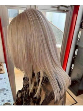 ヴァイオレット(VIOLET) ベージュ