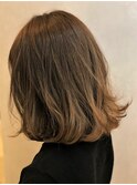 ナチュラルベージュ