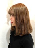 ヌーディーベージュ