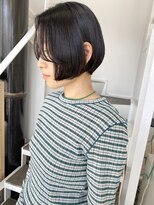 スガタ(SUGATA)&nbsp;モードでタイトなショートボブ