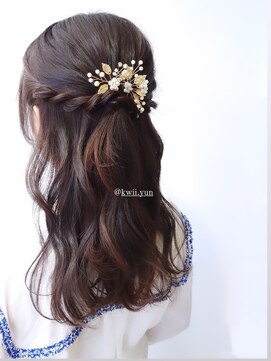 コークス 原宿 表参道(COKETH) ★困ったらコレ!!ゆるふわ巻き髪でハーフアップアレンジ