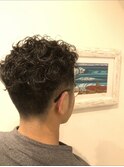 人気沸騰中！メンズウェーブパーマでワンランク上のこなれ感を！