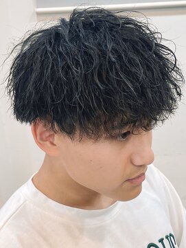 バース バイ ハピネス(BIRTH by happiness) 奈良men's縦落ちツイストスパイラルパーマ