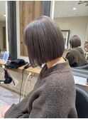 ボブ×グレージュ