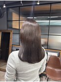 シンプルなのに洗練された透明感カラー／髪質改善トリートメント