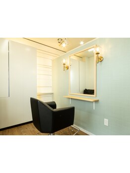 完全マンツーマン施術♪女性だからこそ分かる提案と技術力で、あなたの魅力を最大限に引き出します☆