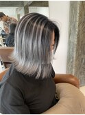 白髪ぼかしバレイヤージュカラー