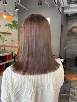 ベリッチ(VERICH)の写真/白髪染めでもお洒落を楽しみたい大人女性の味方サロン♪ファーストグレーにもおすすめ◎