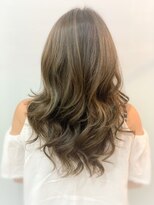 DAMANI 表参道 髪質改善/ヘッドスパ/ハイライト/白髪染め/白髪ぼかし/縮毛矯正&nbsp;似合わせカット/ミディアムレイヤーカット[表参道駅]