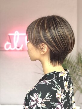 アットティー 金沢文庫(at tee...) 【attee...hair&nail】ハンサムショート+ハイライトカラー☆