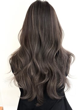 ゴカン バイ ジル ブラン 名古屋(Gokan by JIL BLAN) ハイライトバレイヤージュダブルカラーショートカット30代40代