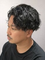 キリ 逗子(kiri) 逗子葉山シャドウパーマメンズパーマ波巻きパーマ眉毛サロンY14