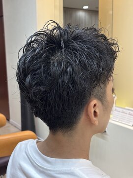 クオリス 上板橋店(QUALIS) 刈り上げ緩めスパイラル◎20代30代清潔感ビジネスショート