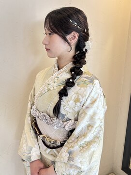 リタ(Lita.) side low pony