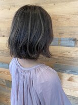 ヘアアイラッシュ リベット(hair eyelash RIVET)&nbsp;切りっぱなしボブ×グレージュハイライト