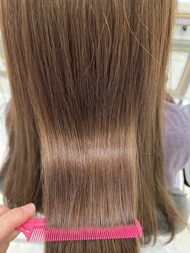 エスカーラ 表参道(THE ESCALA) @m_ayu/ココアベージュ/レイヤースタイル/タビラマユミ