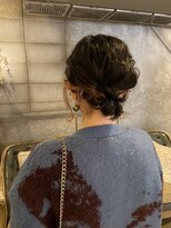 髪質改善と縮毛矯正の専門店 サンティエ(scintiller)&nbsp;控えめシニョンアレンジ