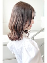 スージー(Suzy) くびれ小顔ミディアム◎傷まないシークレットハイライト