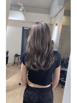 リヴゴーシュ(rive gauche) ハイライトカラー