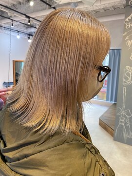 シーン 池袋(scene.) scene.【シーン】【池袋 西口徒歩3分】白髪ぼかしハイトーン