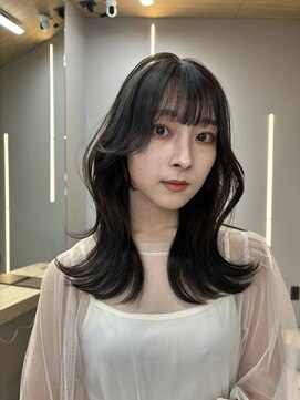 ボタン ハカタ(VOTAN hakata) 博多/天神/前髪顔周りカット/レイヤーカット/オリーブカラー