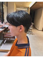 インアンドヤング(in&yang)&nbsp;ショートセンターパート/ニュアンスパーマ