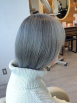 サロンドジョー(salon de joe) ケアブリーチダブルカラーインナーカラーショートボブレイヤー