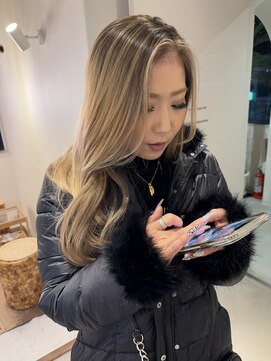 ココルアナ(coco luana) バレイヤージュ/海外風/ケアブリーチ/髪質改善/ハイトーン/学割