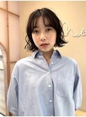 透け感ウェーブショートボブ
