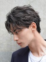 フィフス 原宿(fifth)&nbsp;原宿シャドウパーマメンズパーマセンターパートウルフ30代波巻き