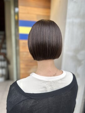 ティムヘアー(tim hair) ▲地毛風カラー×プツっと切りっぱなしミニボブ▲tim hair