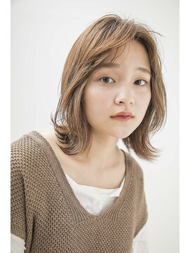 クロエ 中野(Cloe) 小顔レイヤーボブ