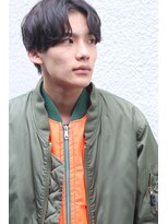 ブークル(boucle)&nbsp;無造作センターパートを1分スタイリング