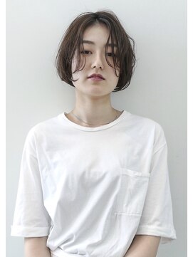 ハウスアインス(HAUS eins) 【YUTA】前髪長めのショートボブ×オリーブブラウン20代30代40代