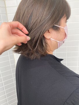 オーシャン(Ocean) ［OCEAN Hair&Life 水田成美］くすみブルーハイライトカラー☆