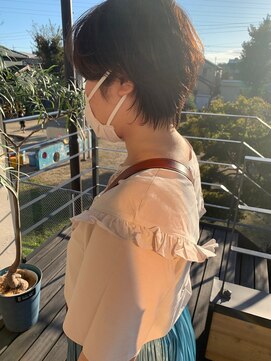ハチ(hachi) 大人かわいい小顔エアリーショートボブ　20代30代40代人気♪