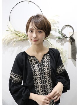 メモリーズ 銀座(Memories) 簡単スタイリング!大人綺麗なショートヘア!