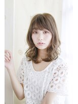 シュシュット(chouchoute)&nbsp;斜めバングデザインカラーシルキーベージュグレージュカラー/034