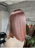 ブリーチなしで作るピンクブラウンがまろやかで可愛い。宮本