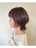 ウルフカットピンクカラー