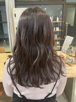 ナイアバイアヌエヌエ(naia by anuenue) 透明感たっぷりグレージュカラー♪