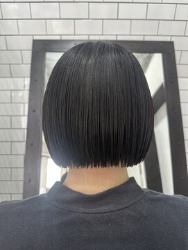 レガーレ(Legare) 乾かしただけで仕上がるパッツンボブ(中区紙屋町)