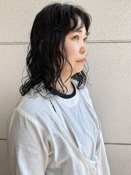 ヘアーアイストゥーレ(HAIR ICI TRE) 黒パーマ　くるくるパーマ　ニュアンスパーマ
