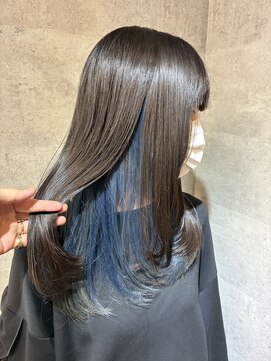 キャラ シャローネ 池袋(Chara Chalone) インナーブルーのシャギーレイヤースタイル【池袋東口/岸雄一】