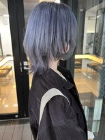 フラッグ 九大学研都市店(Flag) ペールブルー/ウルフカット